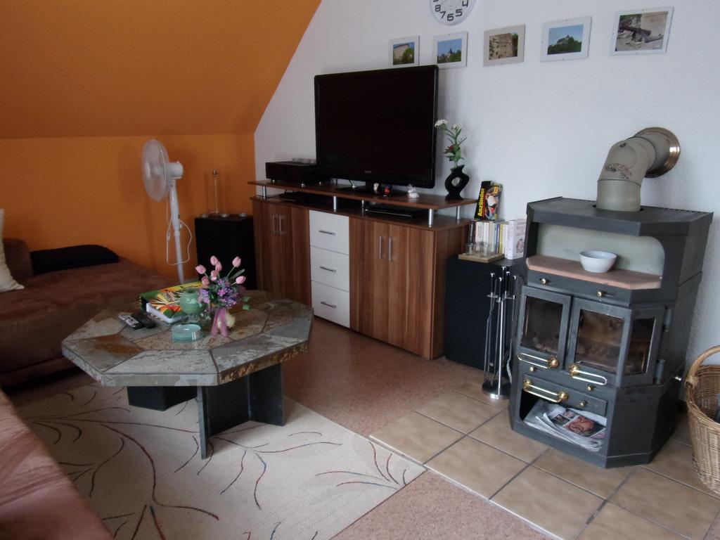 Ferienwohnung Hartmann Frankenau 外观 照片